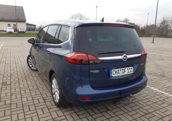 Opel Zafira cena 47800 przebieg: 209000, rok produkcji 2015 z Paczków małe 742